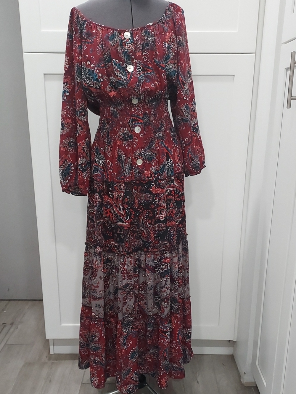 fig and flower Red Paisley Button-Front Maxi Dress